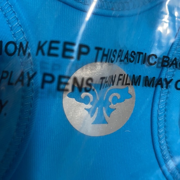 2 Med couture sports bras SP - Picture 2 of 8